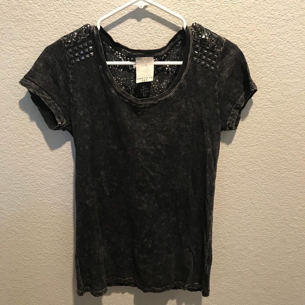Grey tee with lace and studs